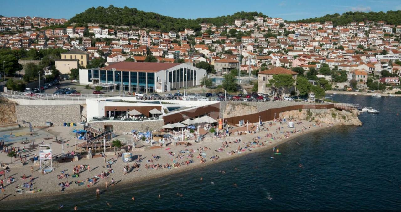 Dvori Svetog Mihaela Apartment ชิเบนิก ภายนอก รูปภาพ