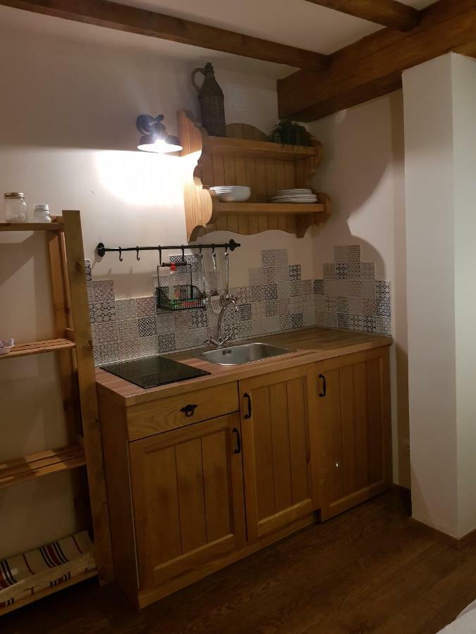Dvori Svetog Mihaela Apartment ชิเบนิก ภายนอก รูปภาพ